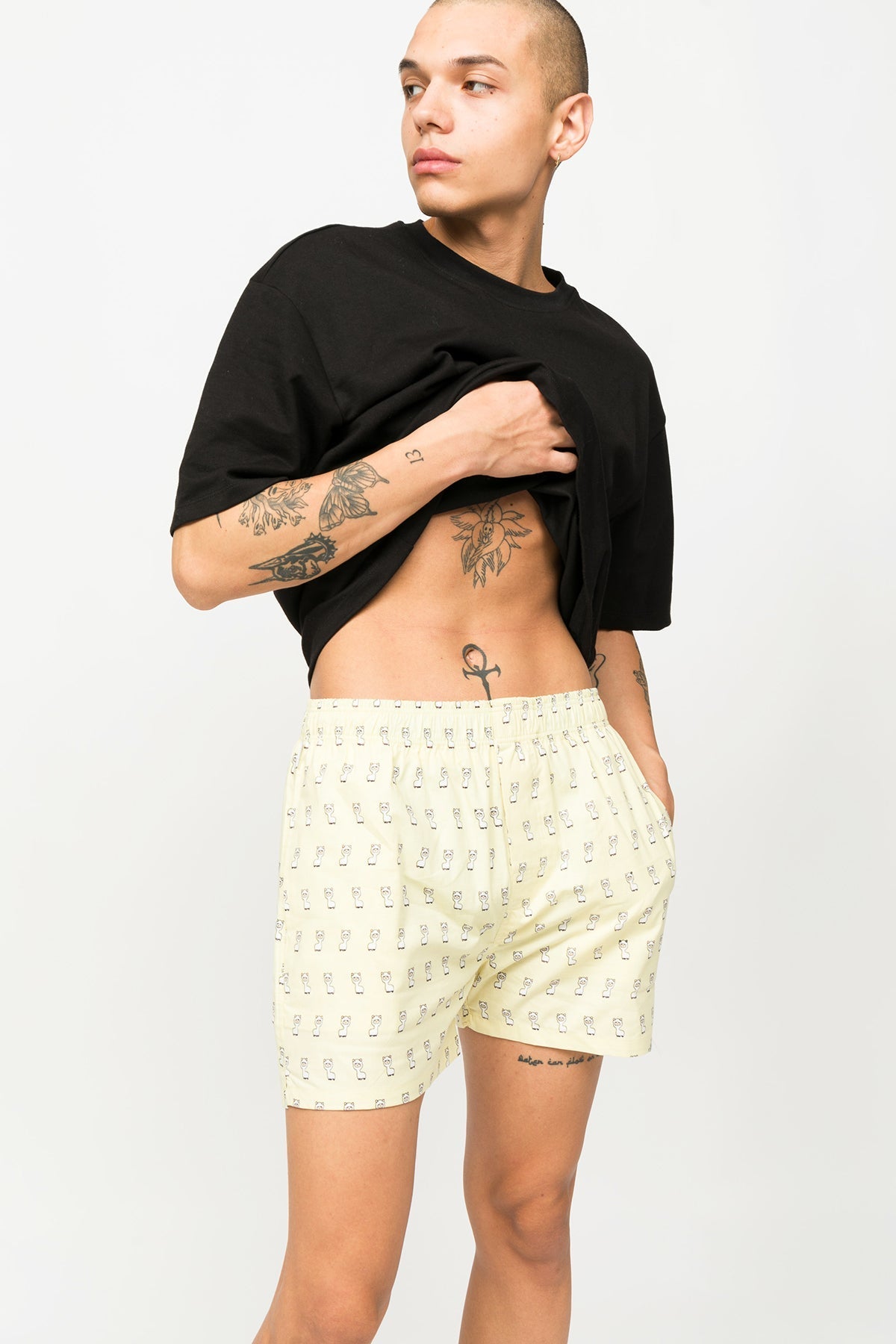 Desenli Erkek Ev Şort – Chill Space Collection – Lama - 0