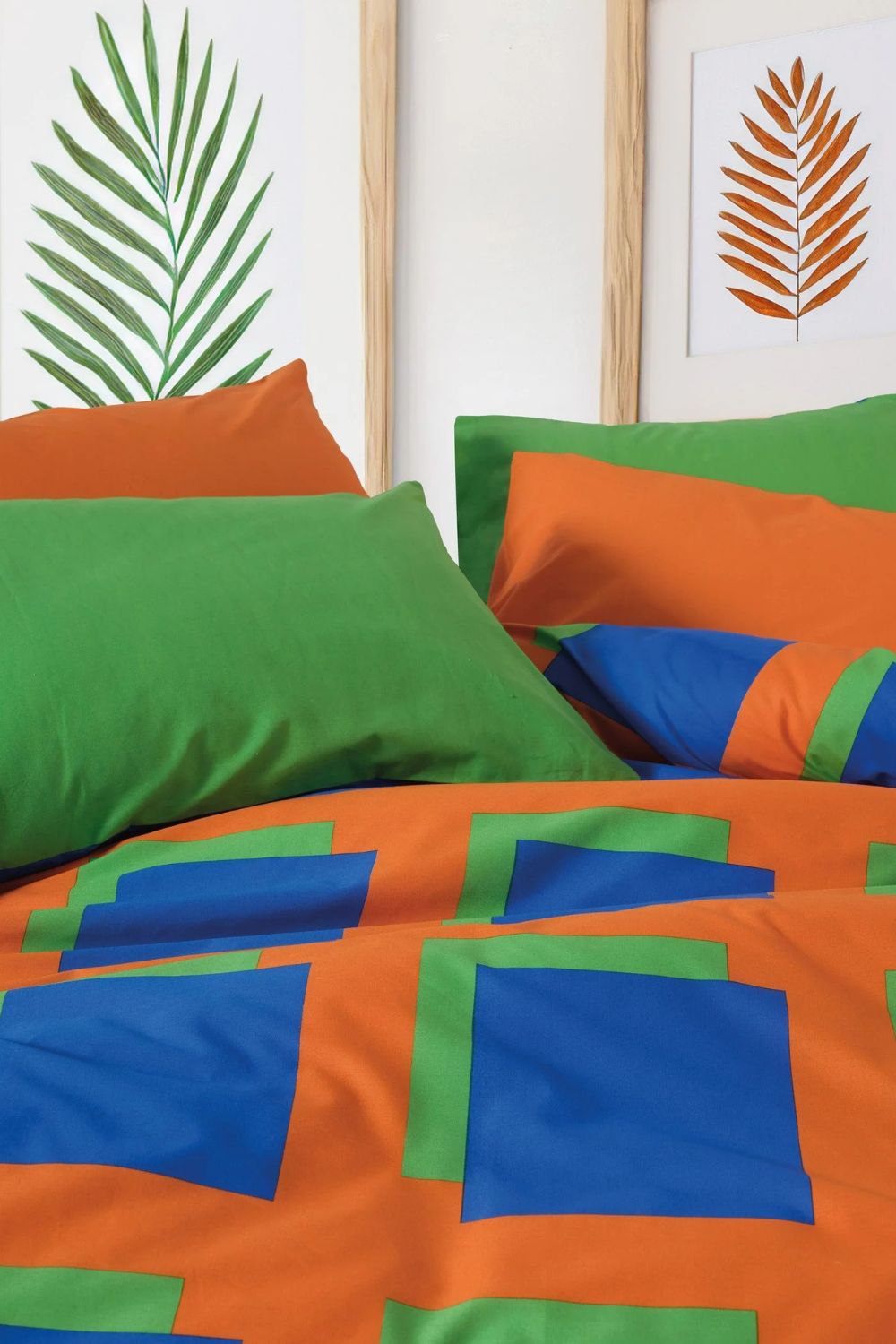 Popping Colors Tek Kişilik Lastikli Çarşaflı Nevresim Takımı Venus Mavi - 1