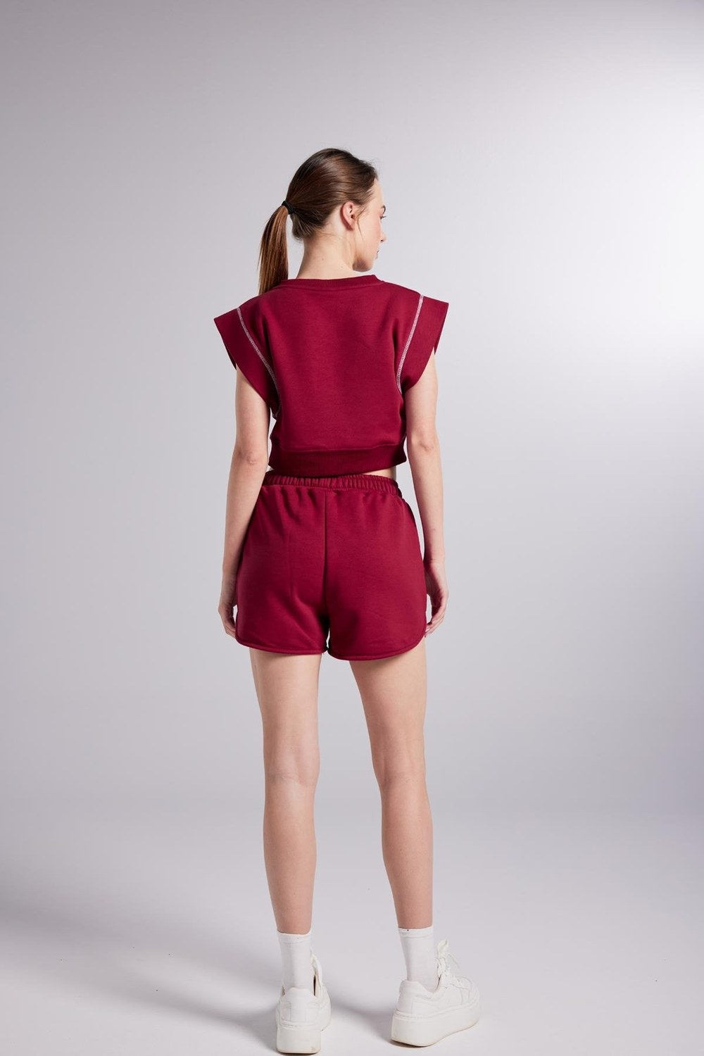 Beli Lastikli Kontrast Dikişli Mini Rhode Şort Bordo - 4