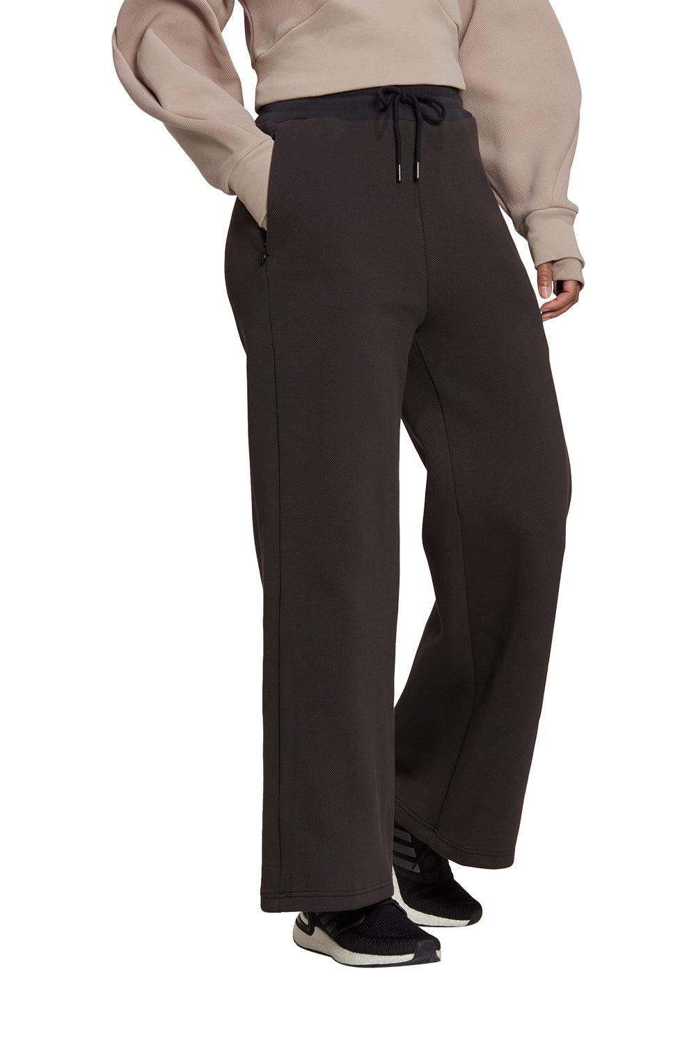 Adidas-Badge of Sport Pants-Eşofman-6-milagron.live