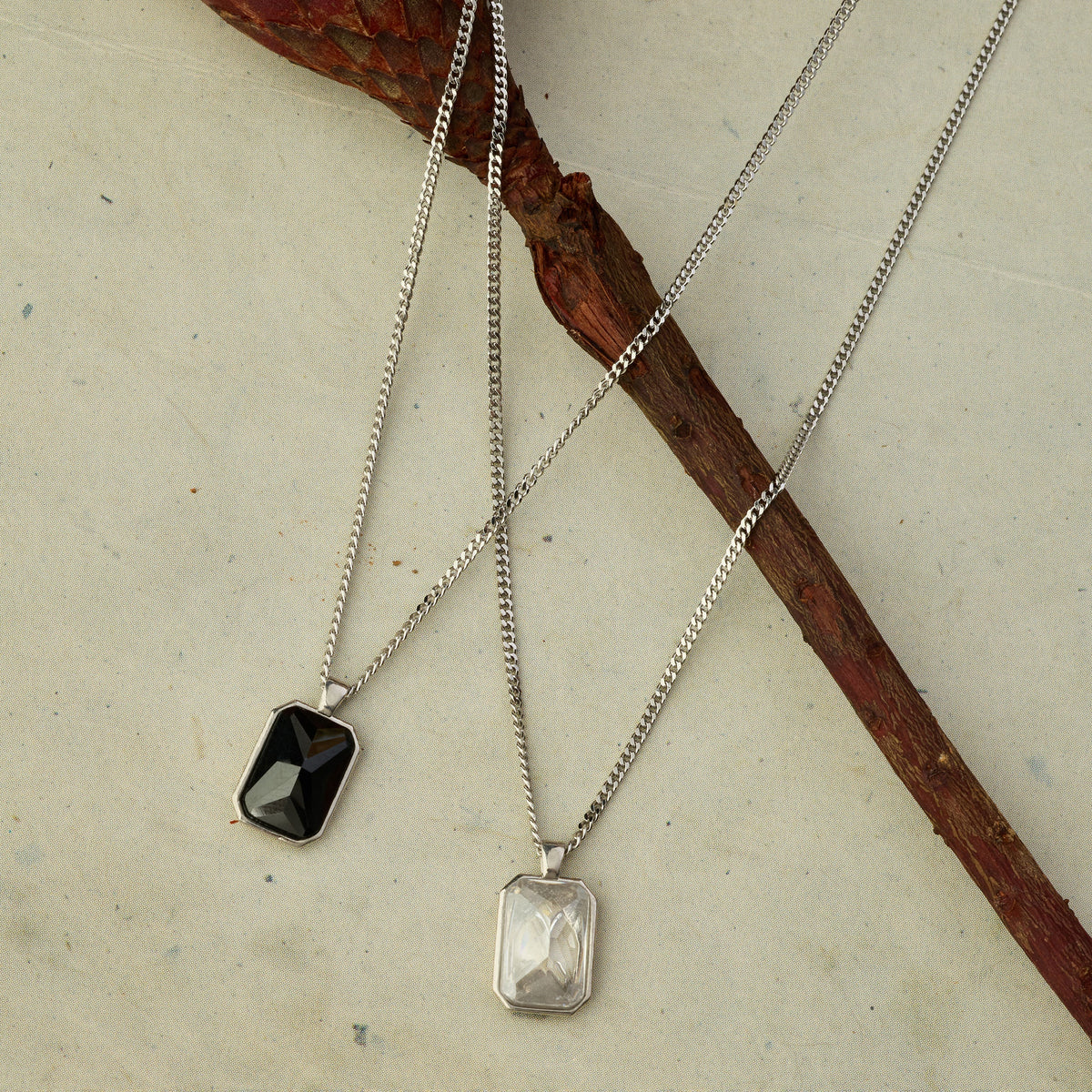 Black Baguette Necklace In Silver