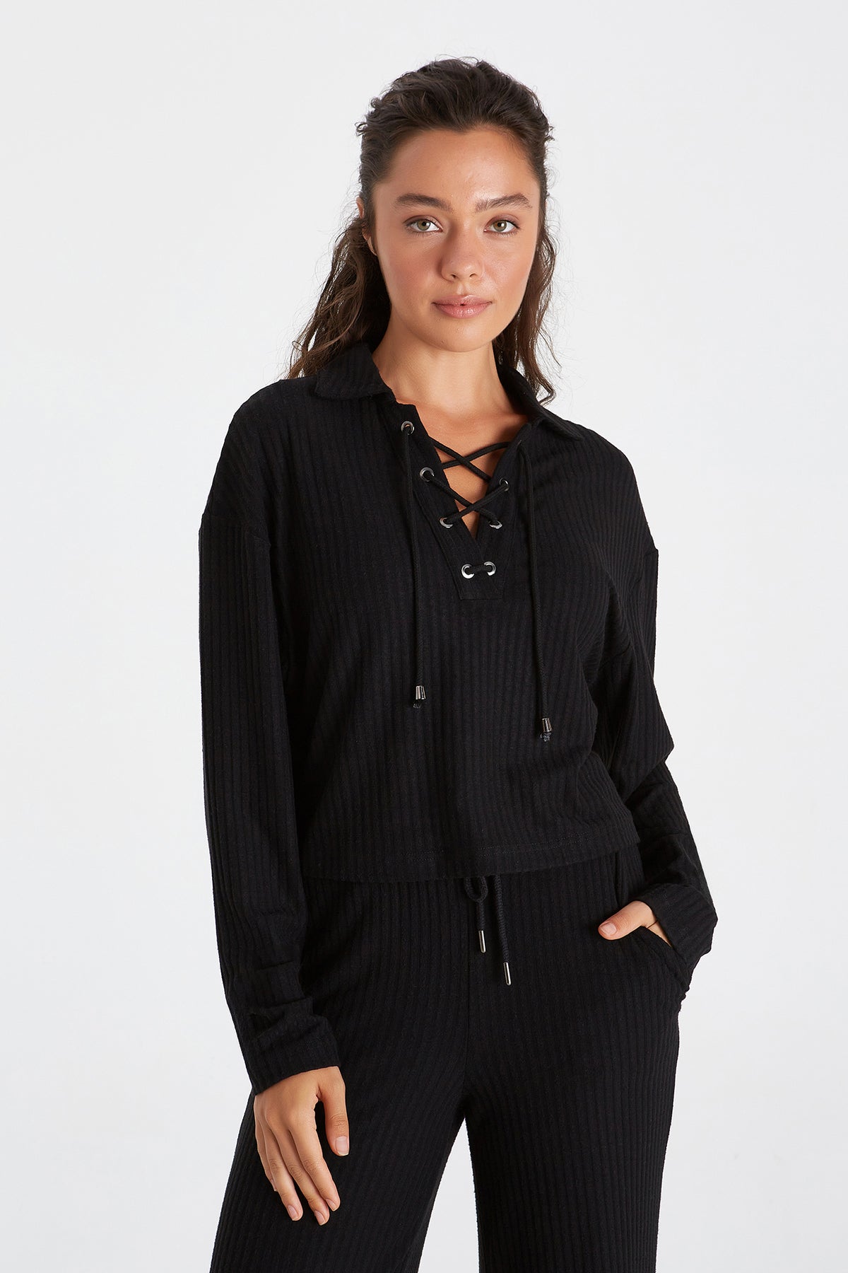 Boboist-Boboist Eva Sweatshirt Eva Bağcık Detaylı Sweatshirt-Sweatshirt-1-milagron.live