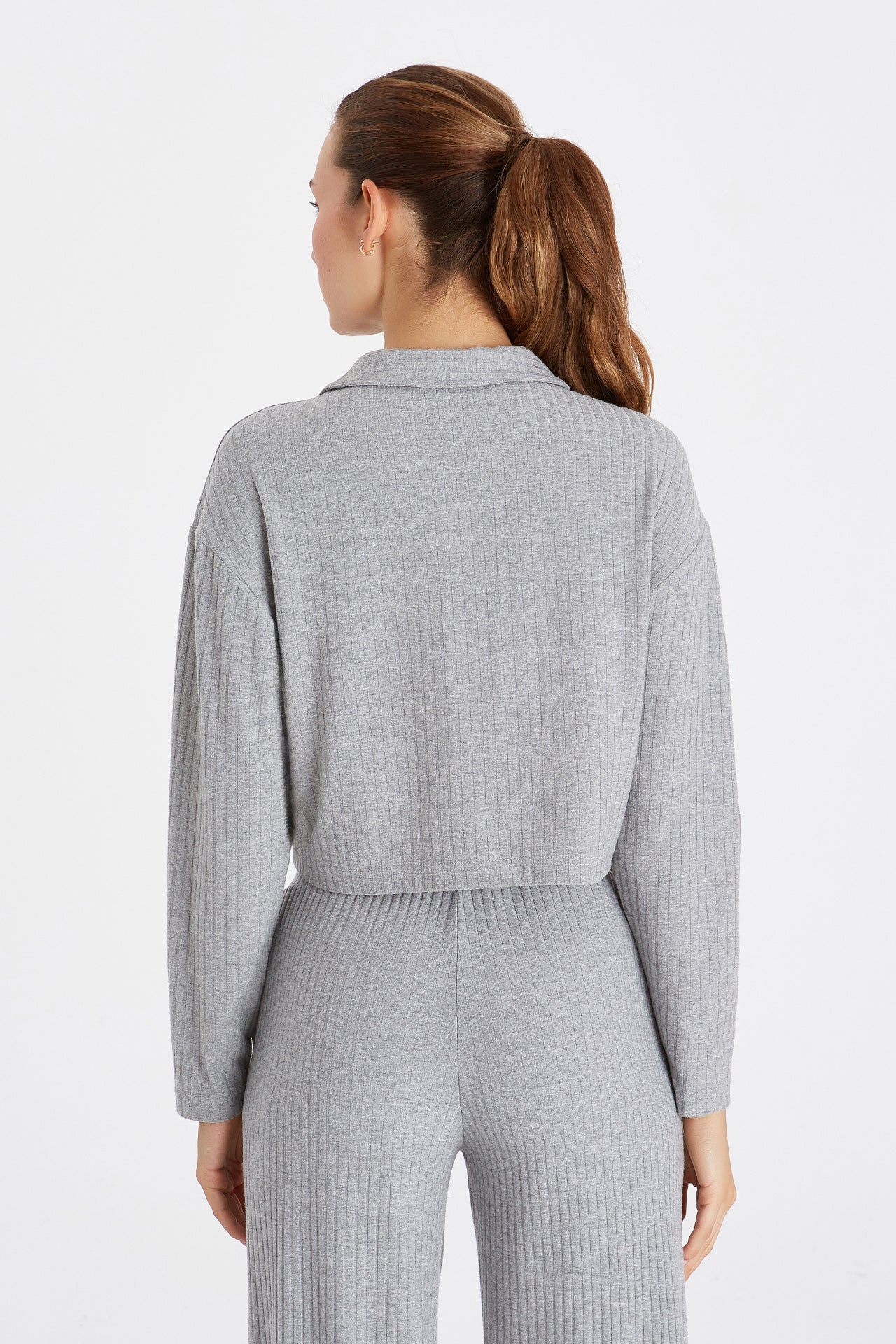 Boboist-Boboist Eva Sweatshirt Eva Bağcık Detaylı Sweatshirt-Sweatshirt-2-milagron.live