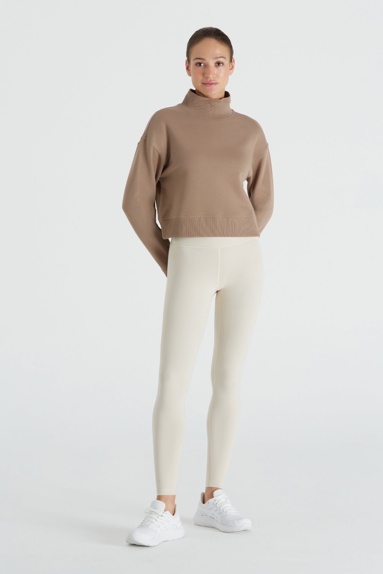 Boboist-Boboist Lori Sweatshirt Lori Dik Yaka Kısa Sweatshirt-Sweatshirt-4-milagron.live