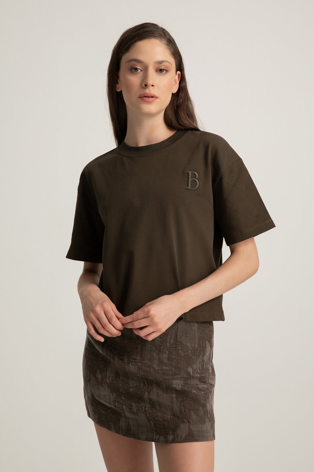 Boneqa Barcelona-Boneqa Logolu Haki Tişört-T-Shirts-1-milagron.live