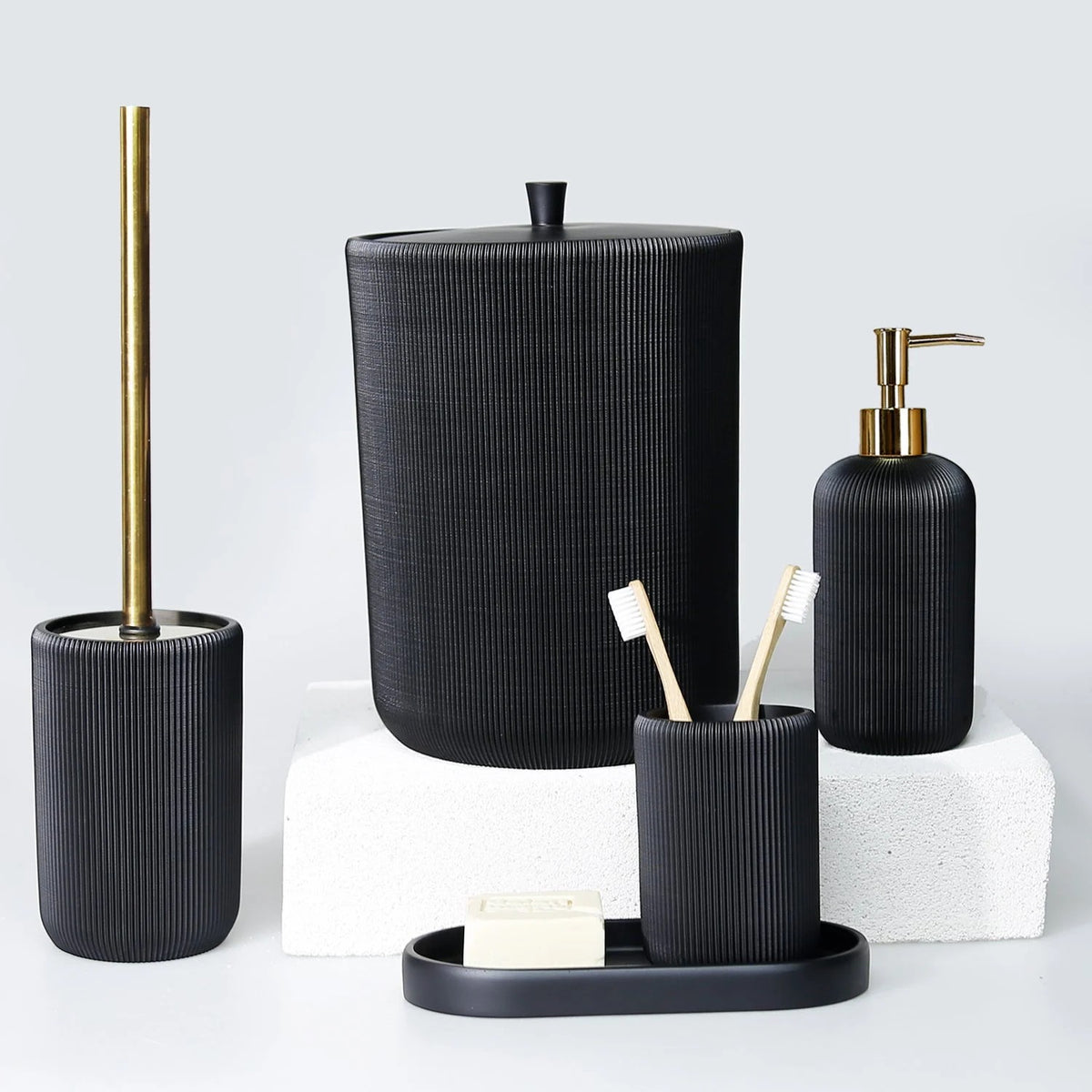 By Selim Lydia Siyah 5 Parça Polyester Banyo Seti