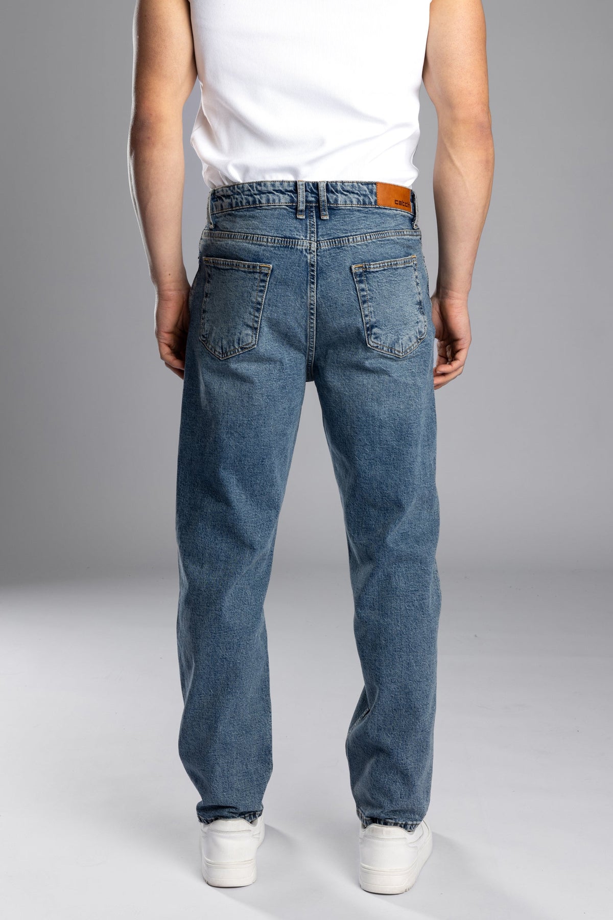 Açık Mavi Relax Fit Jean