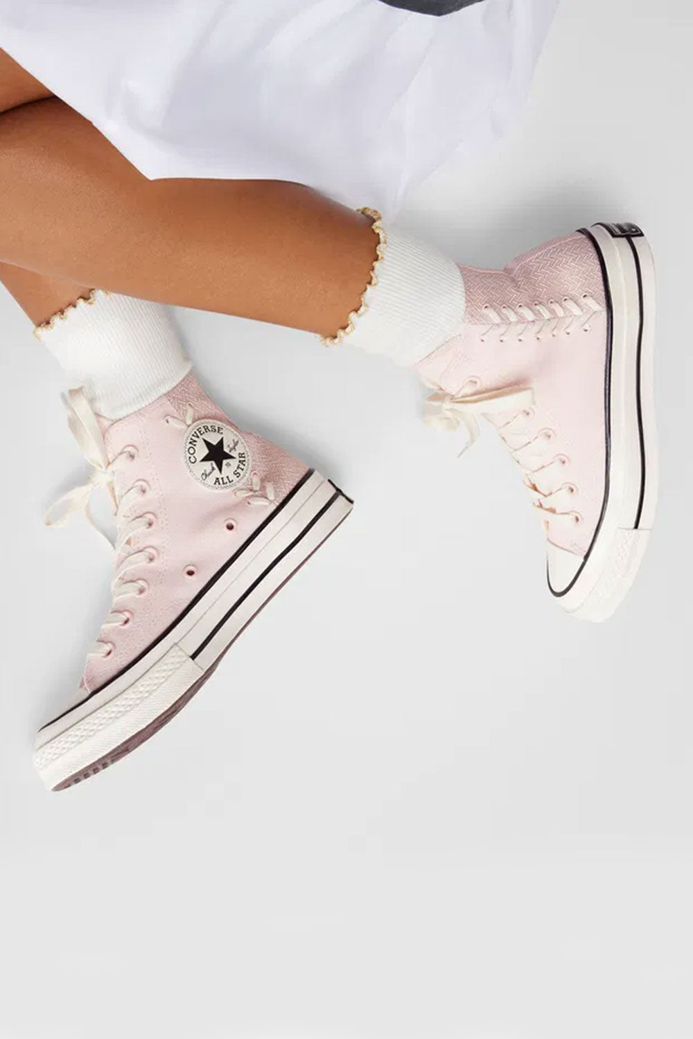 Converse-Chuck 70 Sandy Pale Petal/Egret/Warm Clay-Sneakers-8-milagron.live