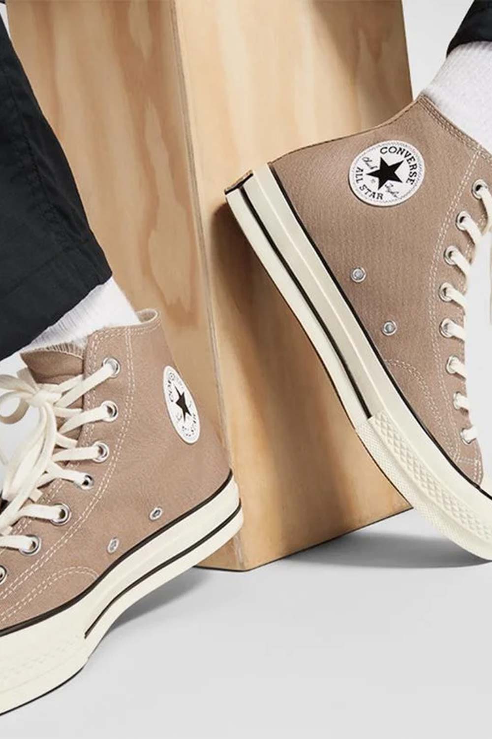 Converse-Chuck 70 Vintage Cargo/Egret/Black-Sneakers-2-milagron.live