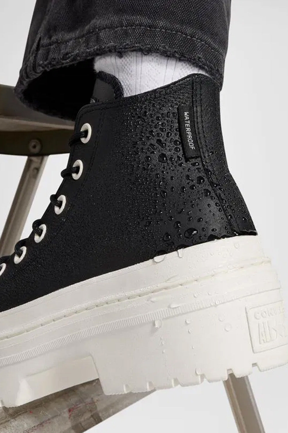 Converse-Chuck Taylor All Star Lugged Heal Platform Siyah Kadın Deri Bot-Bot-7-milagron.live