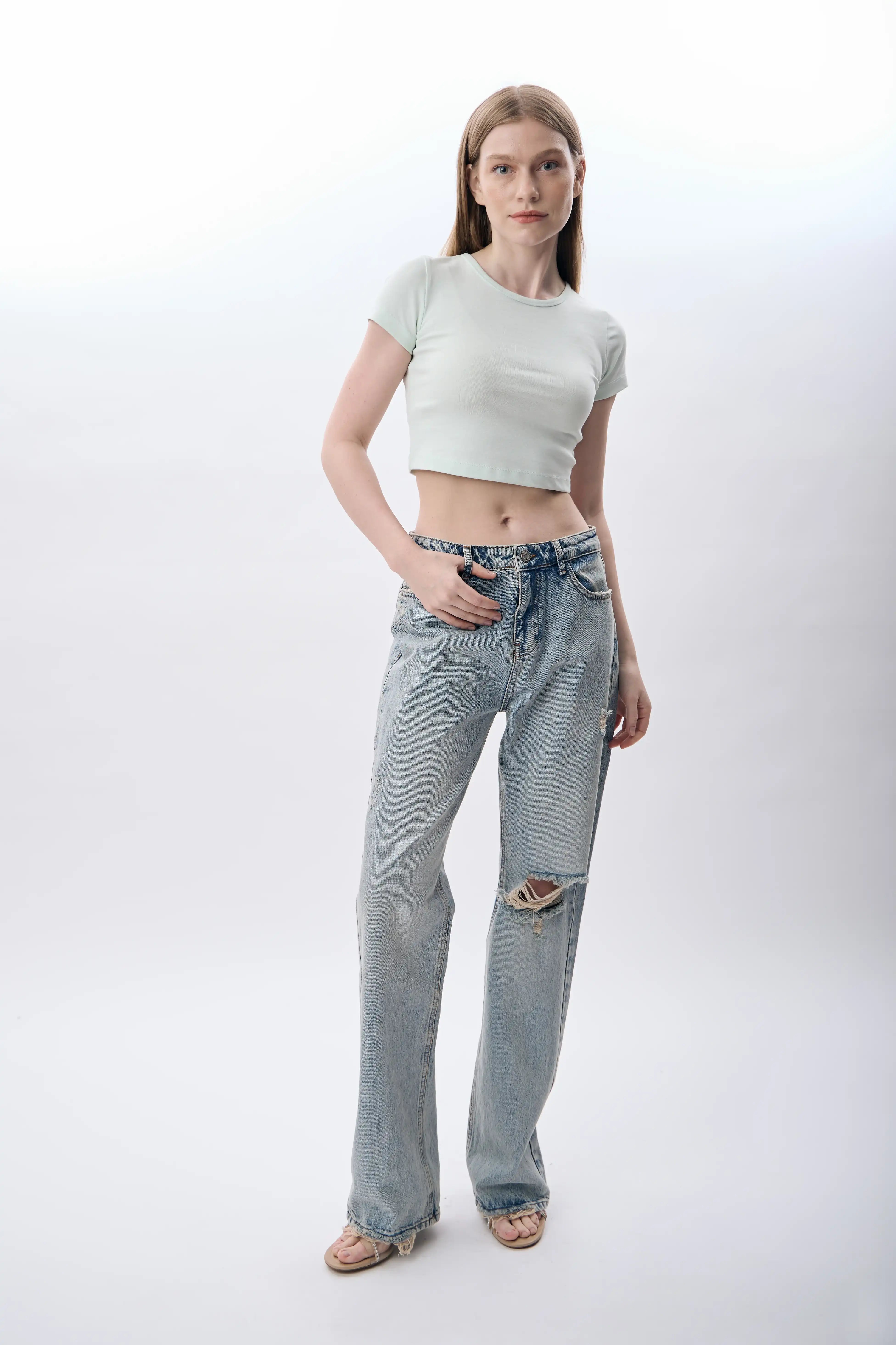 Bisiklet Yaka Crop Tişört (Ekru)