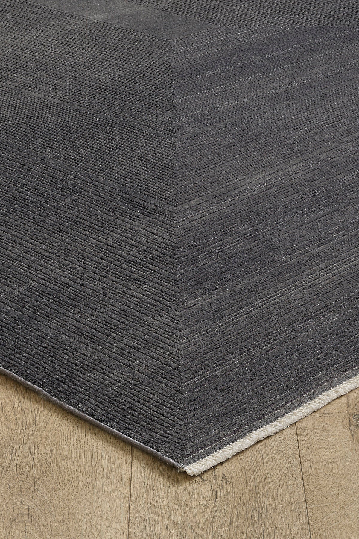 Empera-Soho Chrome Charcoal Modern Oturma Ve Salon Halısı-4-milagron.live