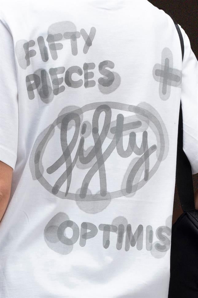 Fifty Pieces-Beyaz Loose Fit Sırt Baskılı T-Shirt-T-Shirts-3-milagron.live