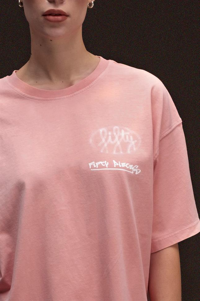 Fifty Pieces-Gül Kurusu Oversize Asit Yıkamalı T-Shirt-T-Shirts-2-milagron.live