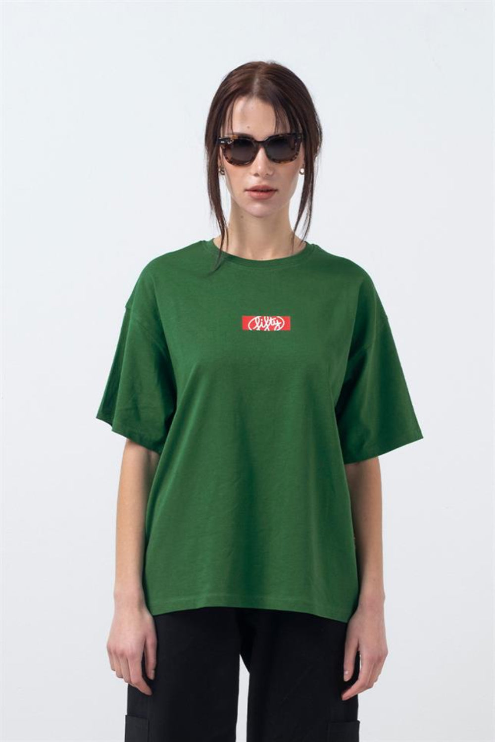 Fifty Pieces-Yeşil Oversize Sırt Baskılı T-Shirt-T-Shirts-1-milagron.live