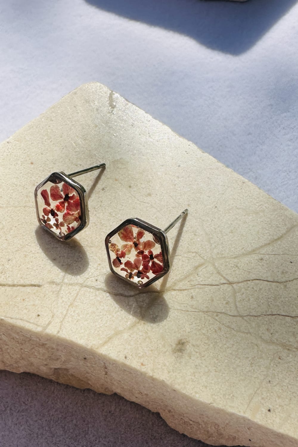 Fiorel Design-Teeny Weeny Hexagon Rhodium - Pink-Küpe-1-milagron.live