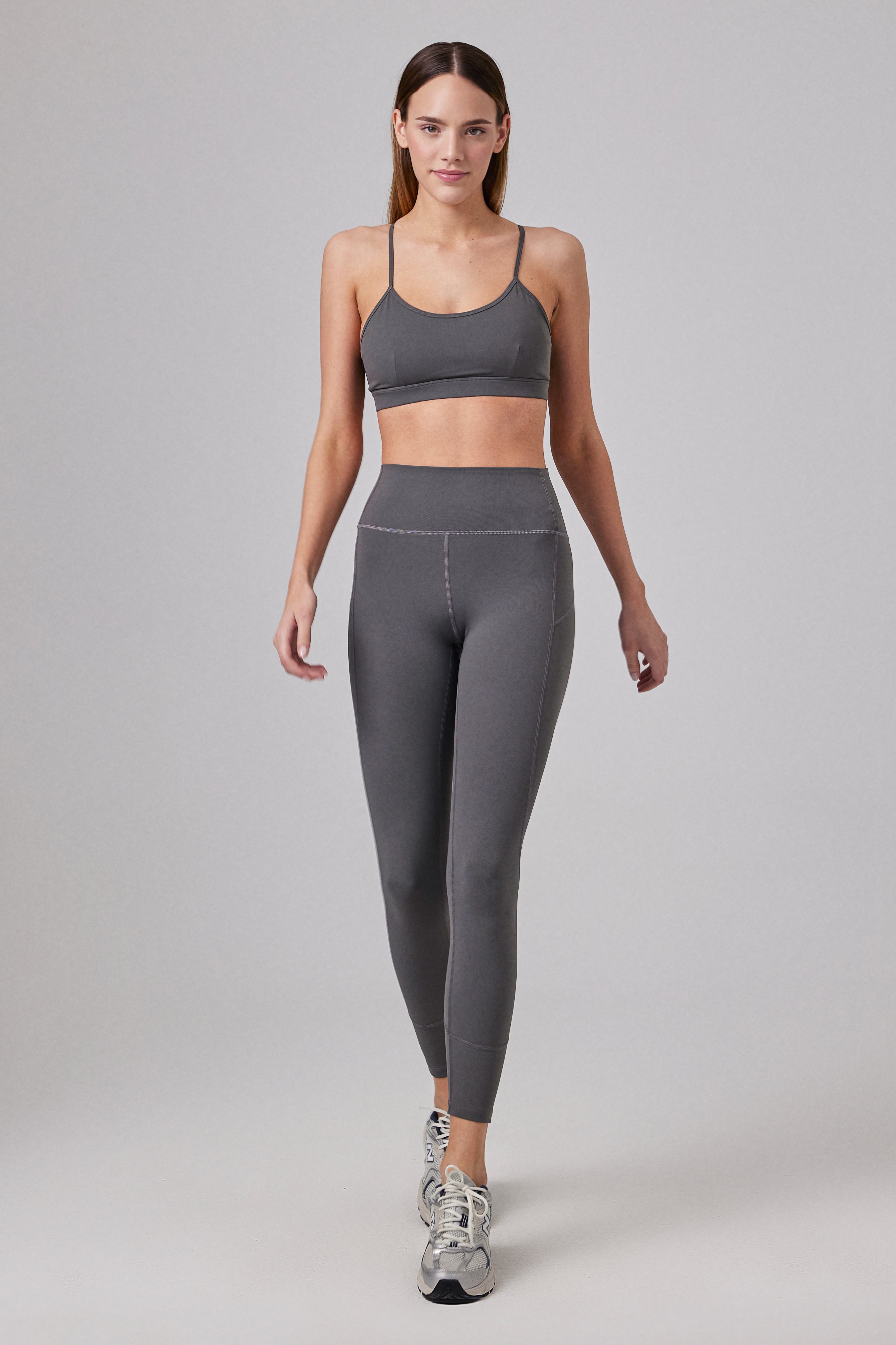 Glo Studio-Kendall Glossy Bra Steel Gray-Bralet-2-milagron.live