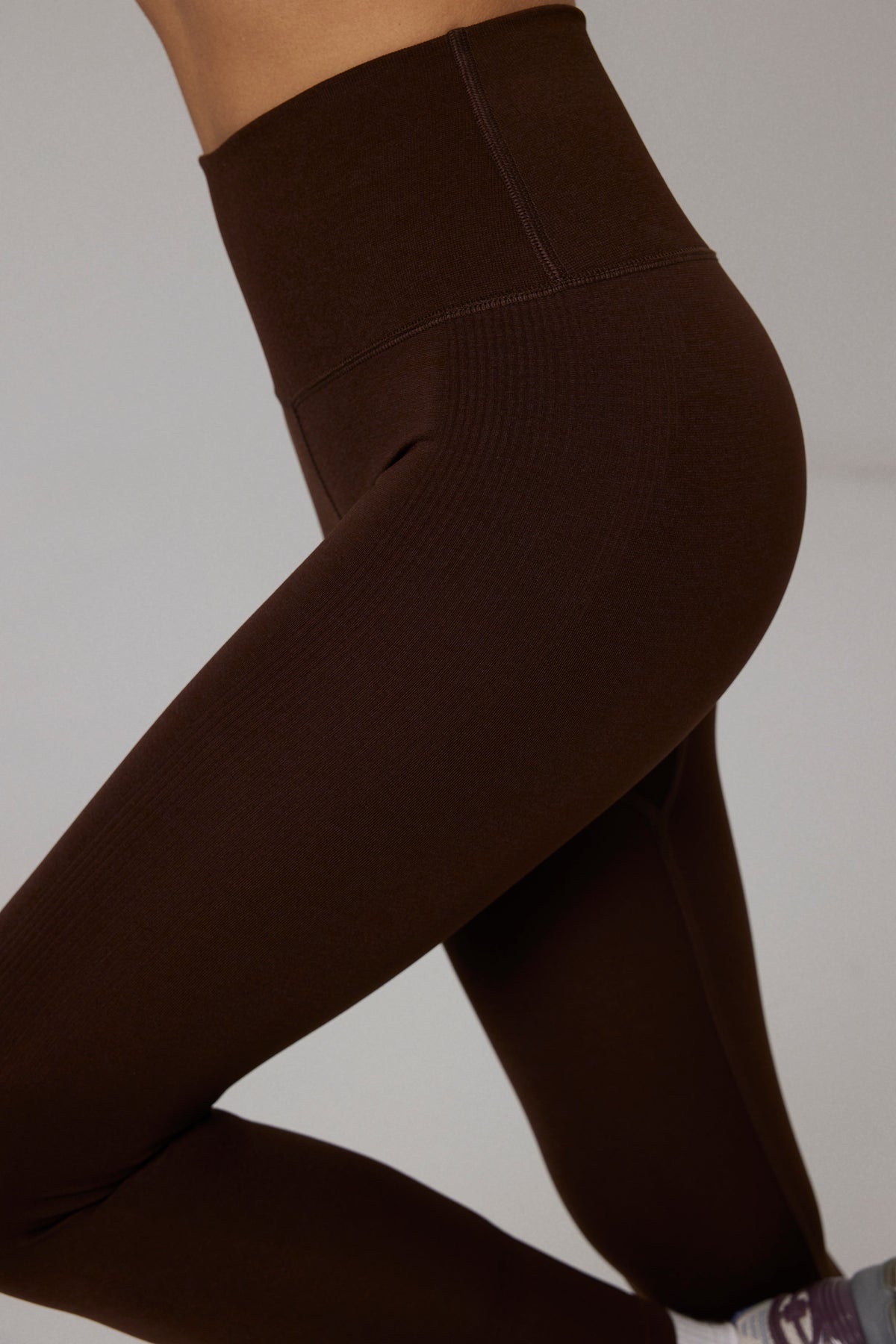 Glo Studio-Reina Seamless Legging Mocha-Tayt-6-milagron.live