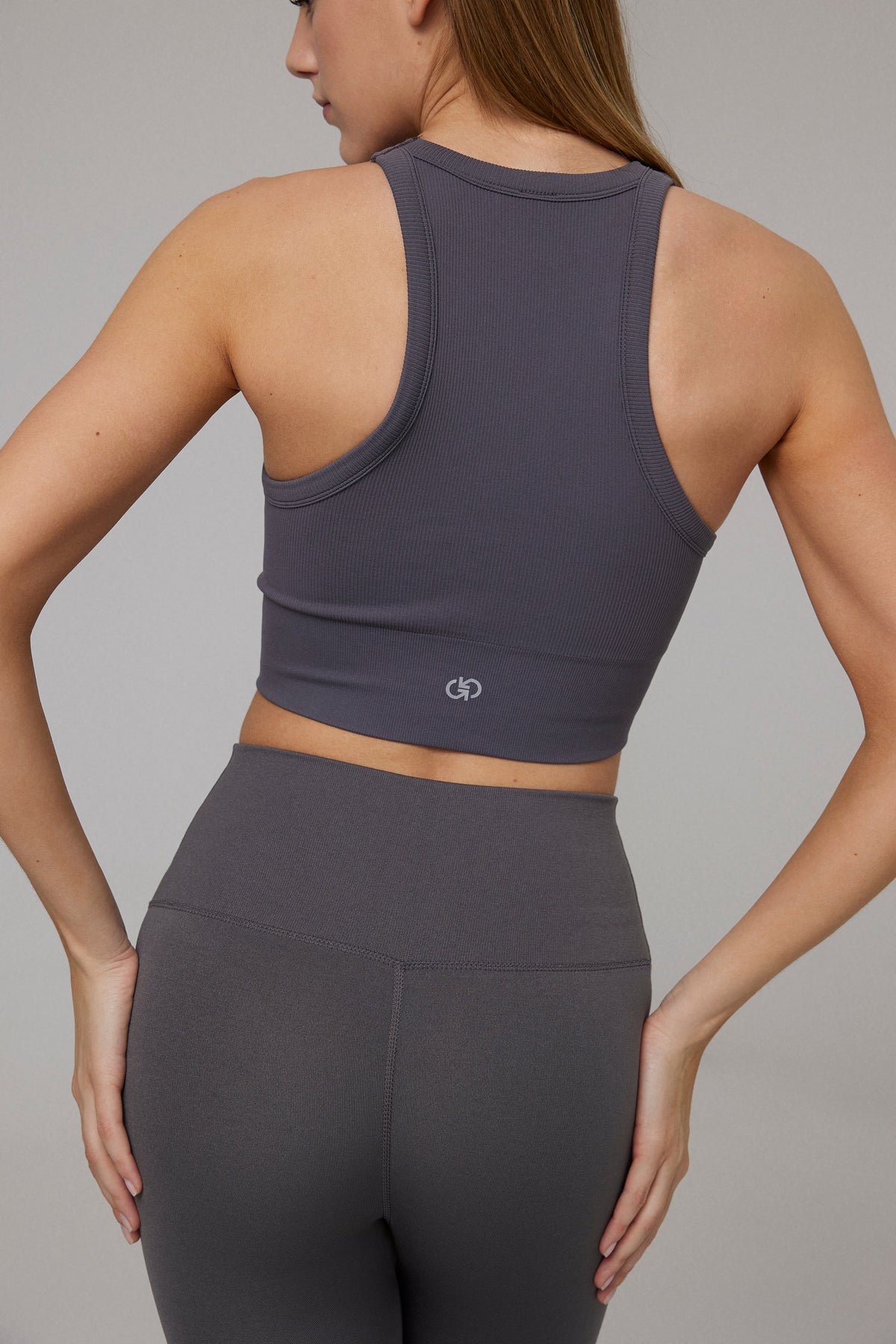 Glo Studio-Zola Seamless Crop Ash-Crop Top-2-milagron.live