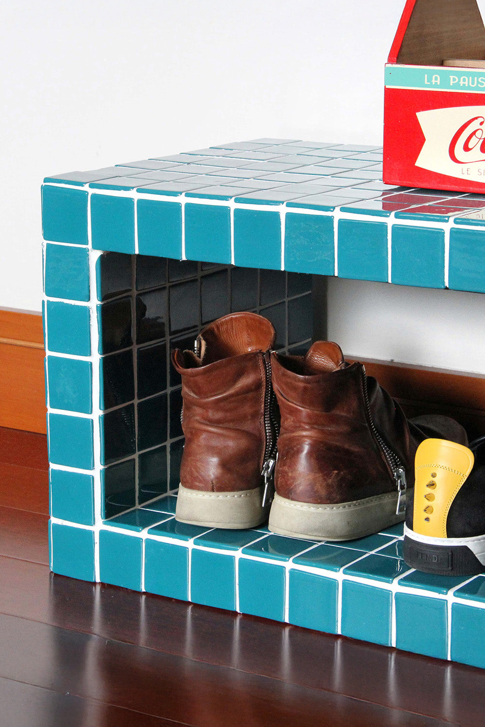 Grid Design-Shoey Orta Sehpa-Sehpa-10-milagron.live