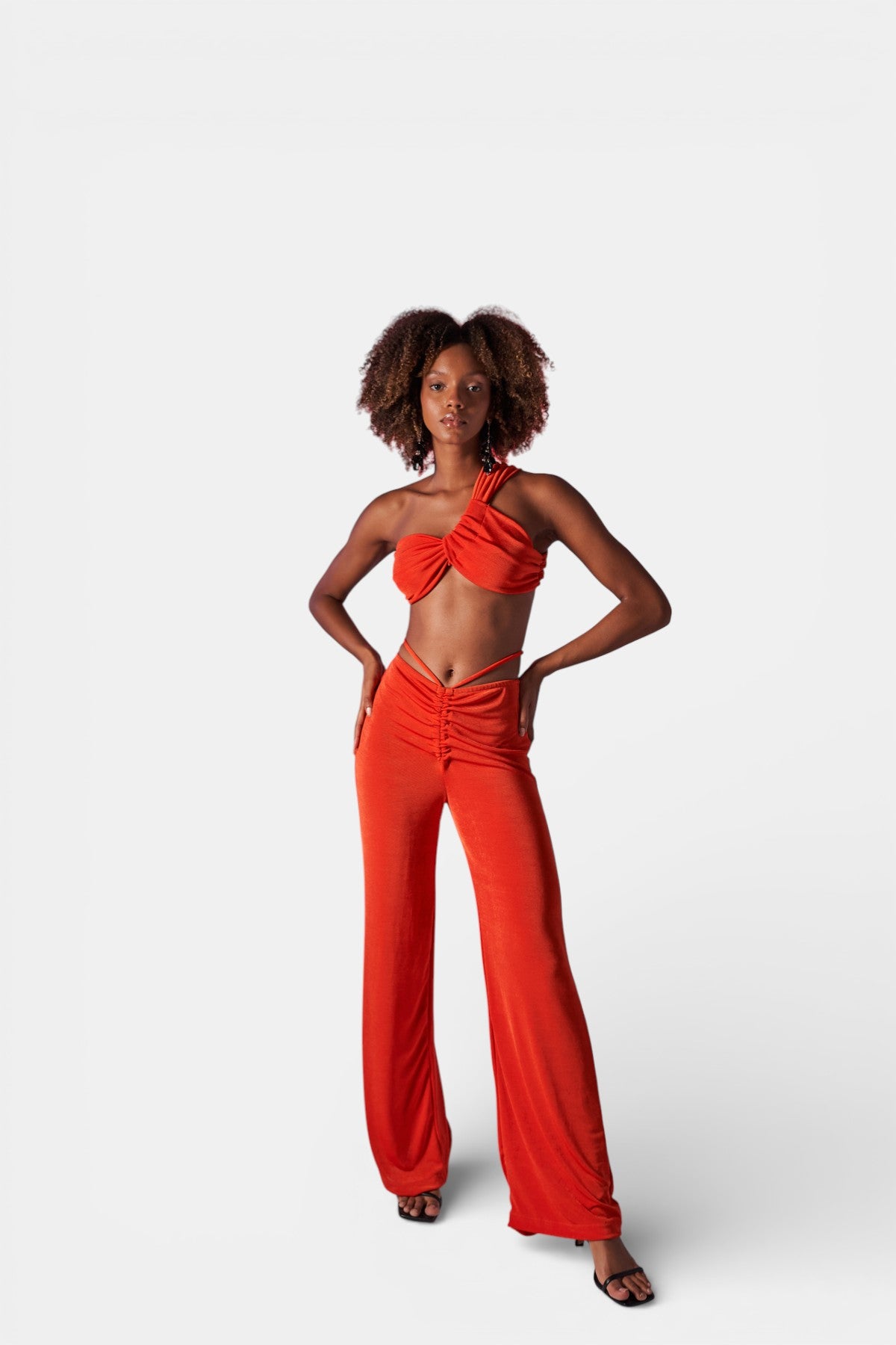 Holly Lolly-Beatrice Omuz Detaylı Crop Bluz – Turuncu-Bluz-4-milagron.live