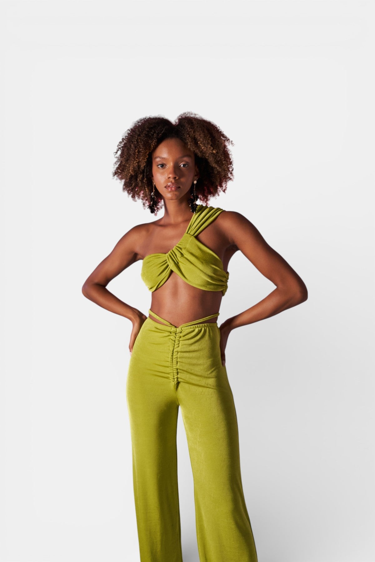 Holly Lolly-Beatrice Omuz Detaylı Crop Bluz – Yeşi̇l-Bluz-2-milagron.live