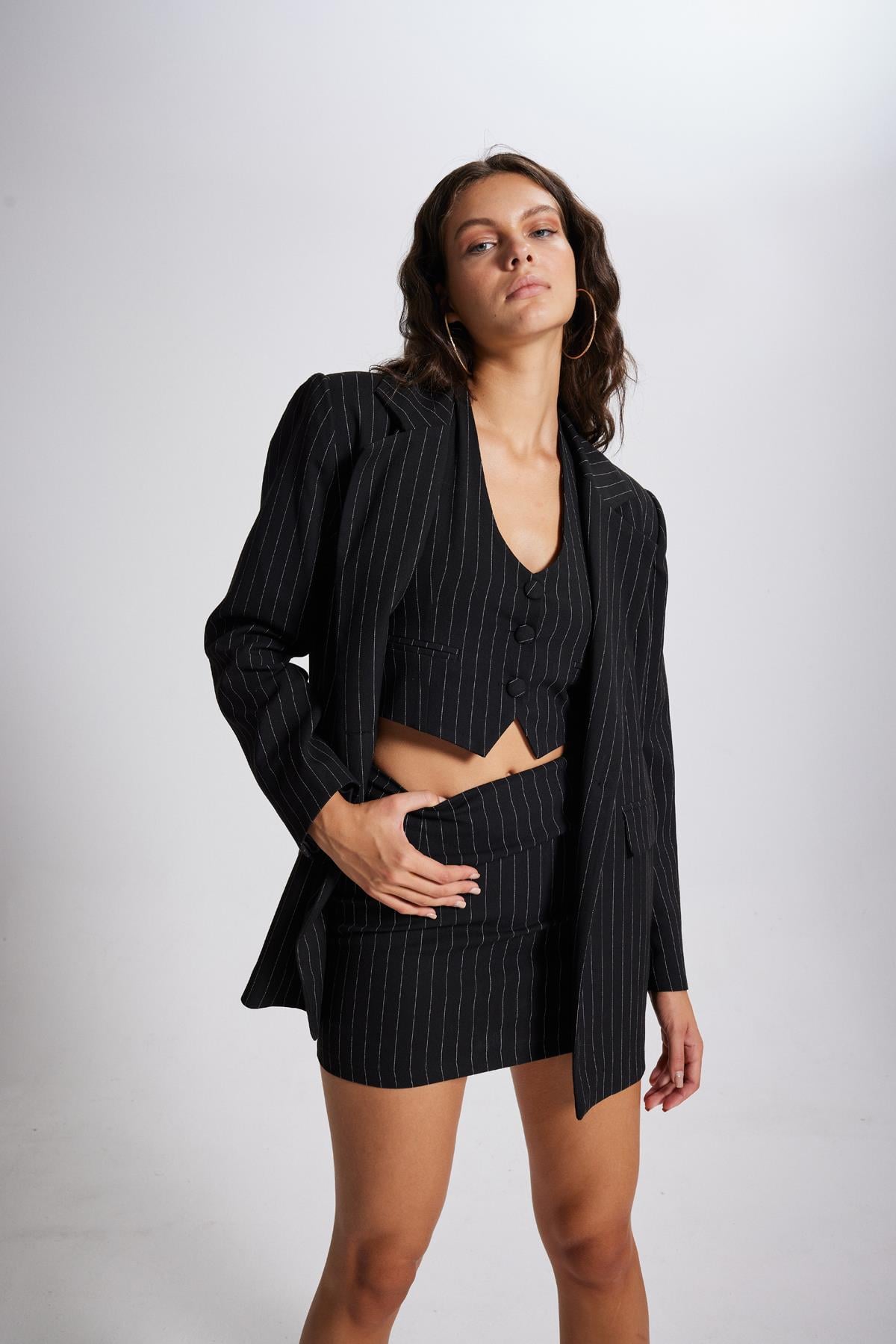 Boyun Bağlamalı Crop Striped Yelek Siyah