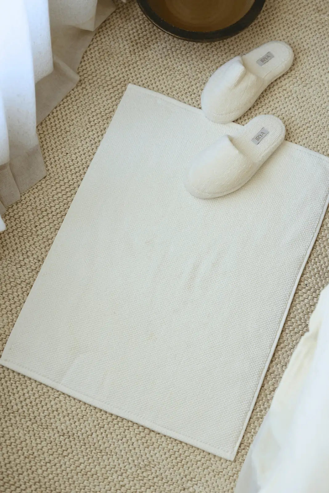 İRYA-Velluna Tekli Havlu Banyo Paspası 50X80 Cm Ekru-Paspas-1-milagron.live