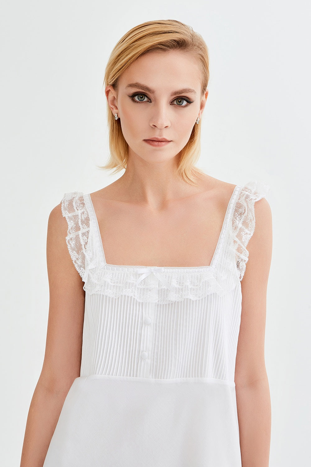 İpek Kıramer-Neferti Cotton Chemise White-Gecelik-1-milagron.live