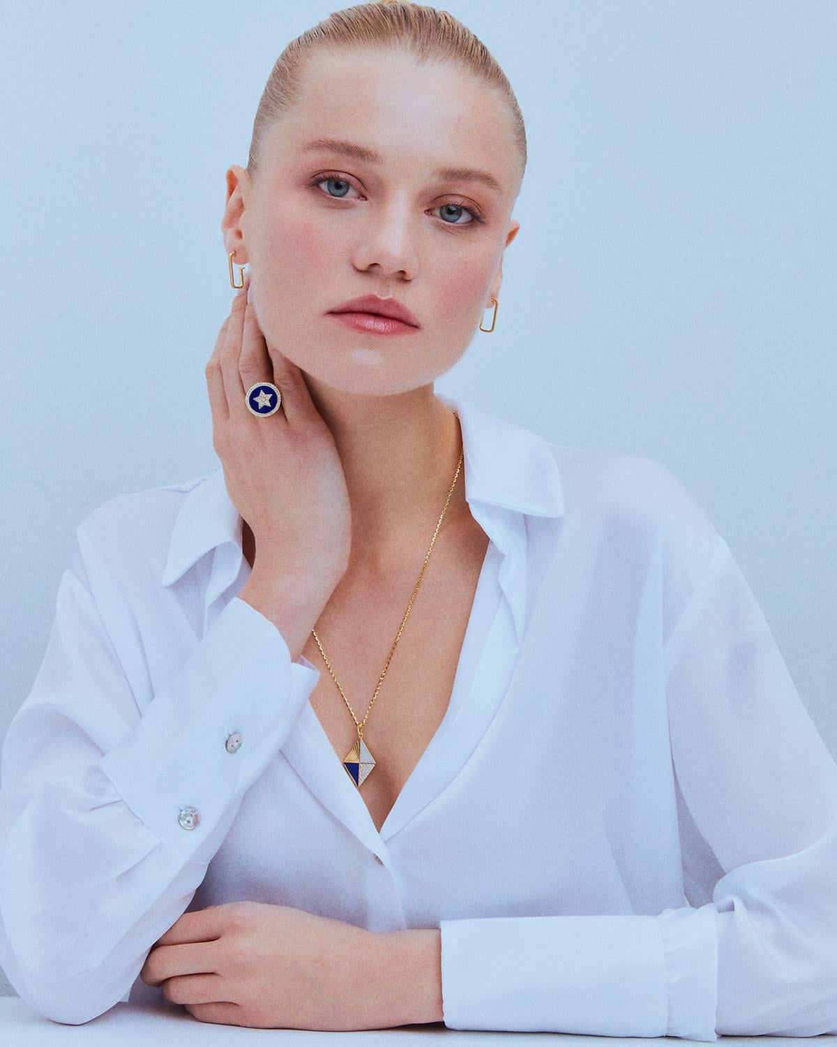 Fusion Allure Kolye