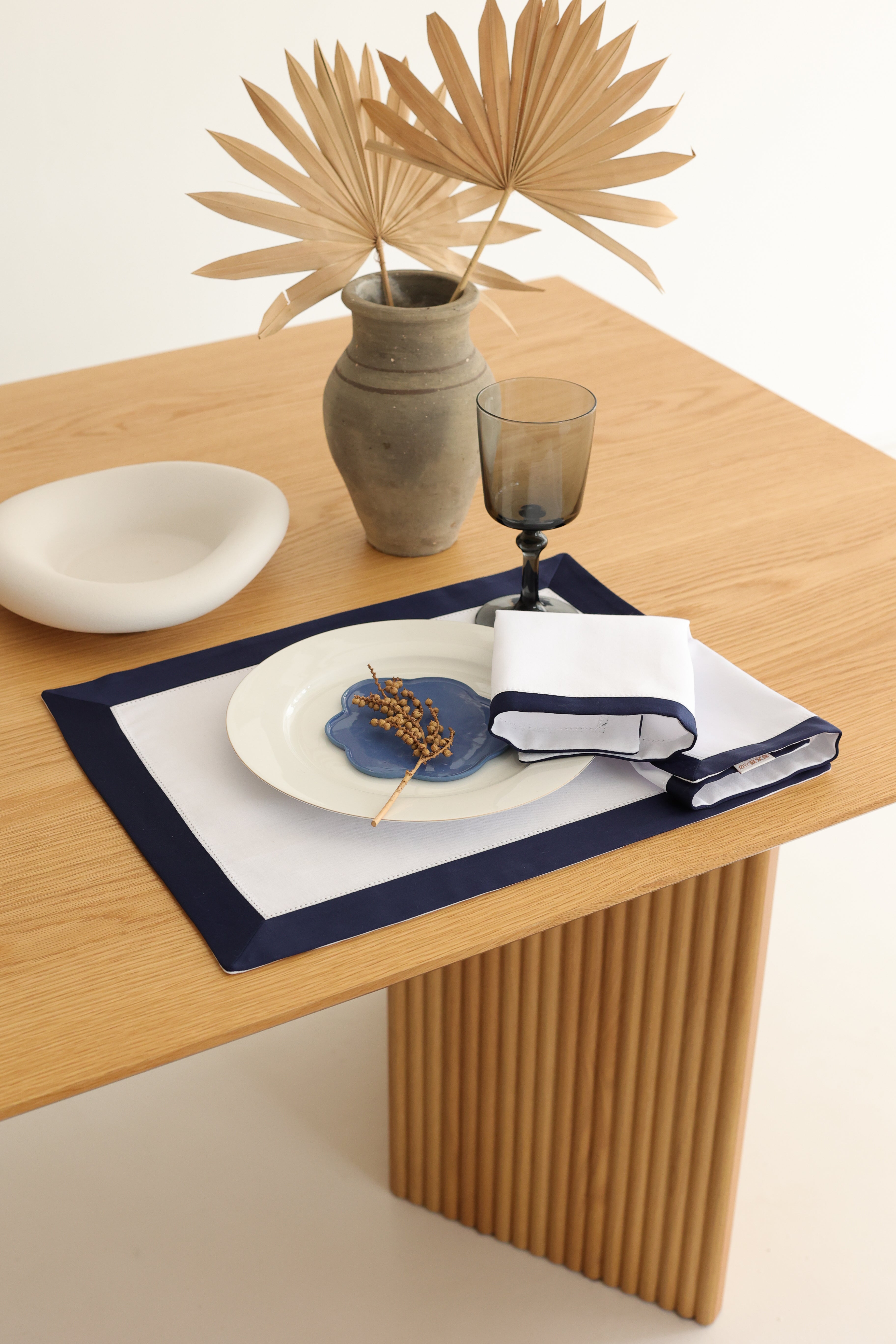 Km Home Collection-2'li Set Navy White Peçete-Sunum Aksesuarları-2-milagron.live
