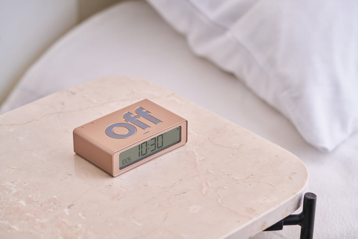 Lexon-Lexon Flip Mini Şarj Edilebilir Alarm Saat Dore-Alarm Saatler-6-milagron.live