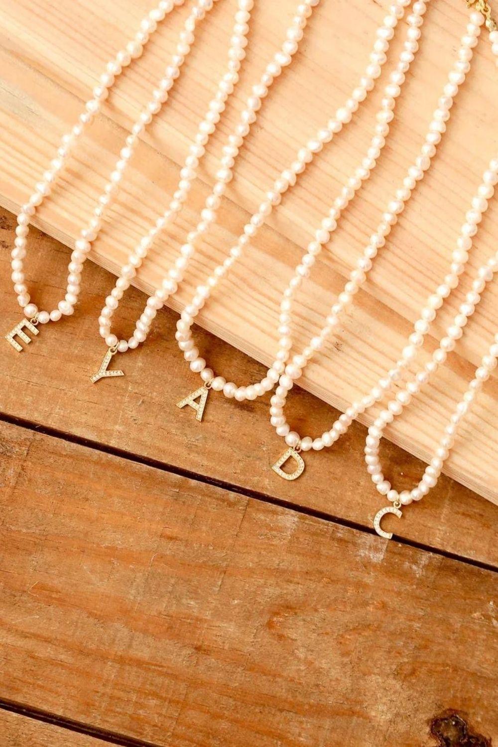Linya Jewellery-Mono S Harfli İnci Kolye-Kolye-2-milagron.live