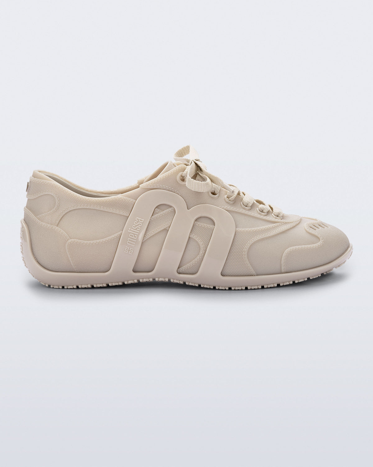Melissa-Motion Ad-Sneakers-2-milagron.live