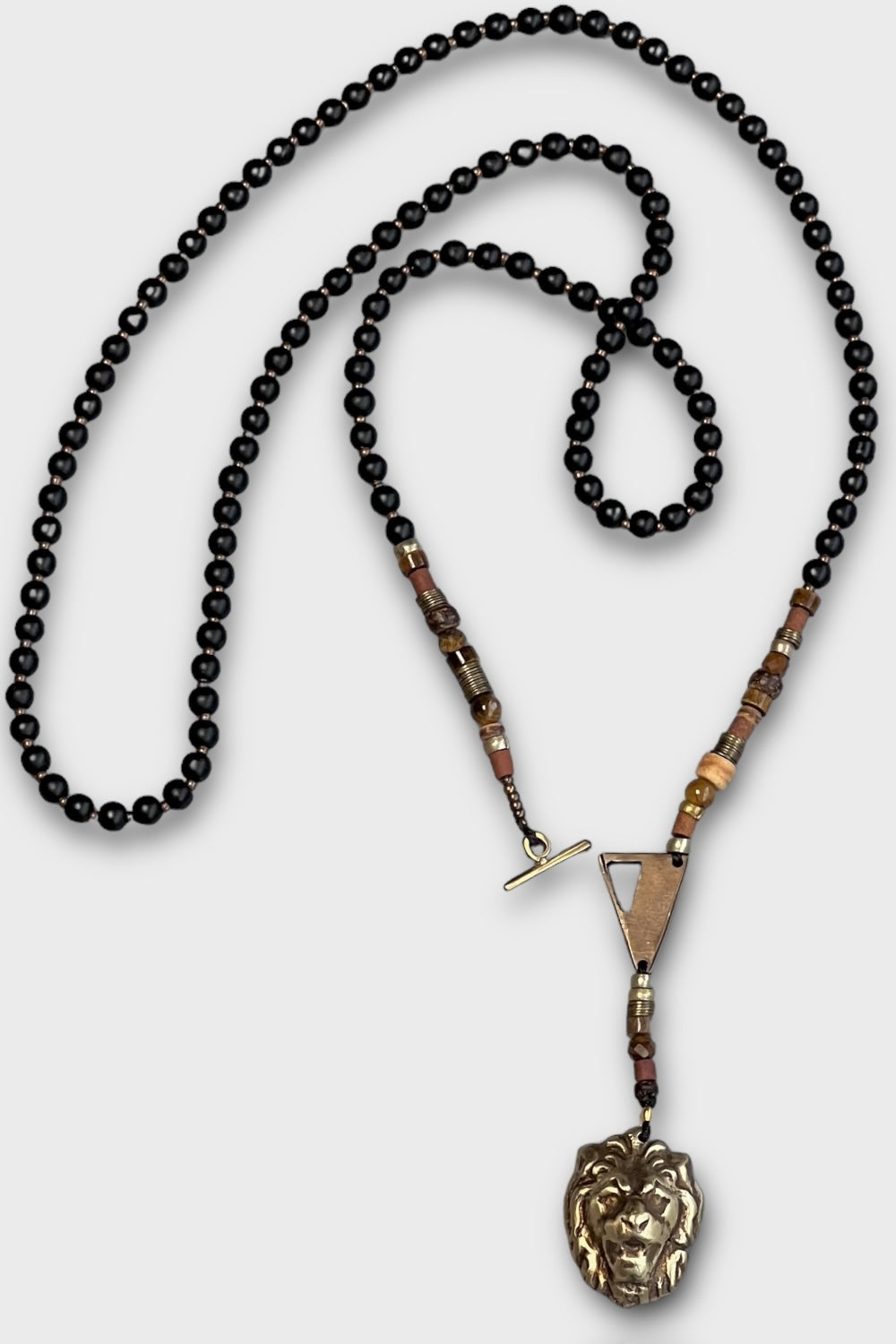 Mey Atelier-King Leo – Antika Aslan Figürlü Onyx Tiger Eye Unisex Kolye-Kolye-2-milagron.live