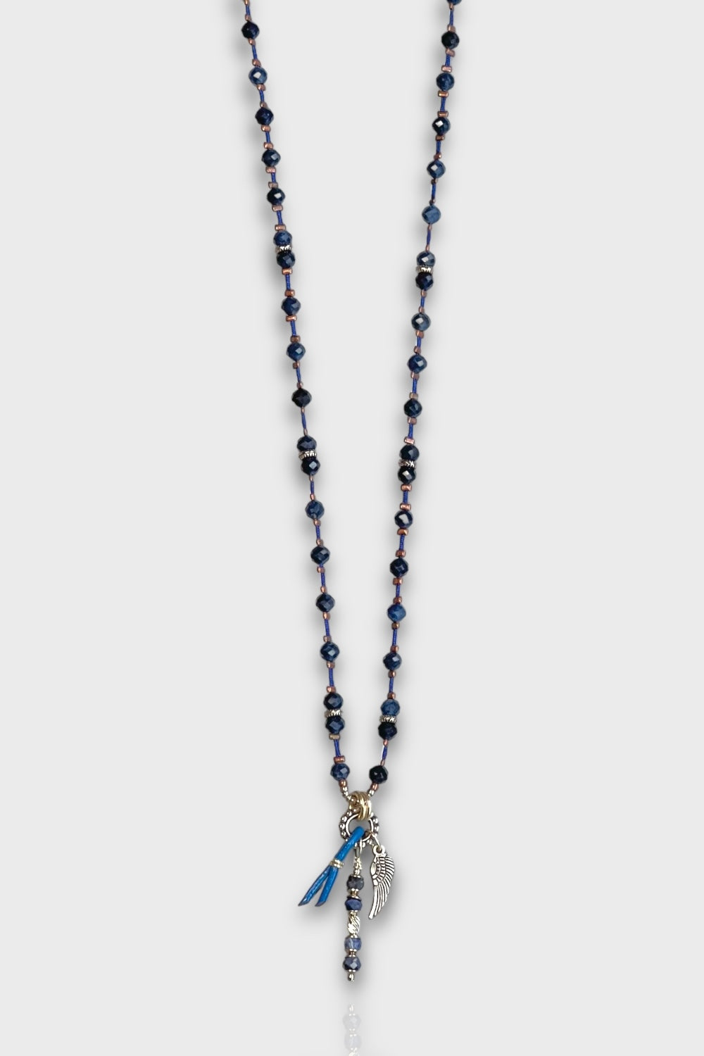 Mey Atelier-Lucius Blue – Faset Kesim Lapis Gümüş Unisex Kolye-Kolye-1-milagron.live