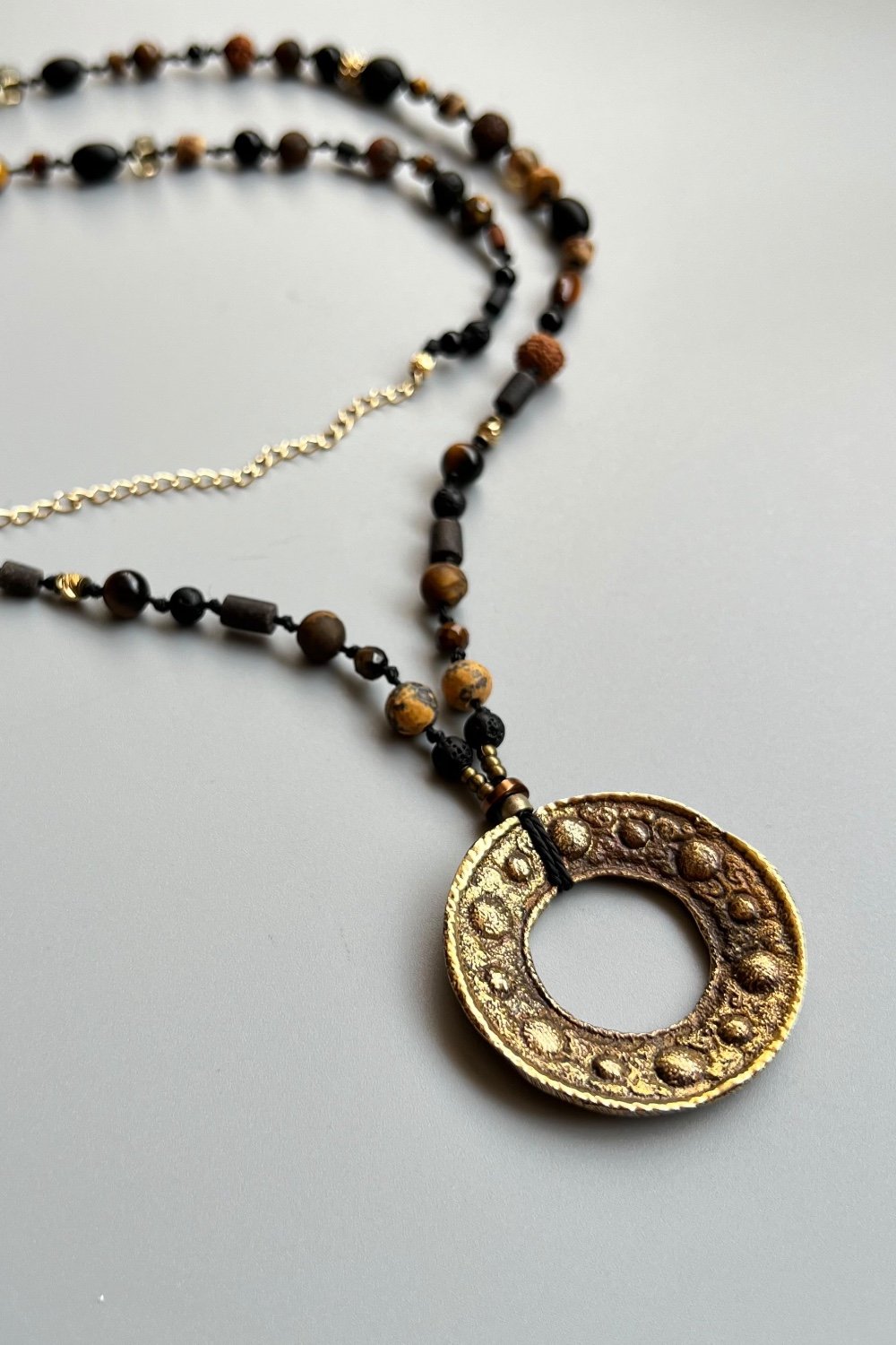 Mey Atelier-Twelve Points - Karma Taş Bronz Antika Uçlu Unisex Kolye-Kolye-2-milagron.live