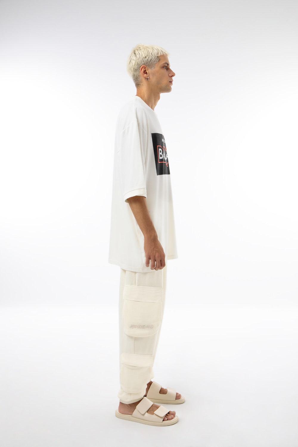 Midground-Nakış ve Baskı Detaylı Oversize T-shirt-T-Shirts-2-milagron.live