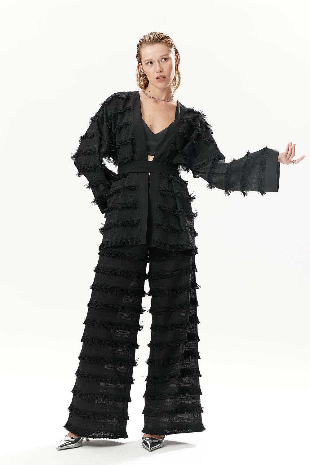 Mirimalist-Fringe Kimono-Kimono-4-milagron.live