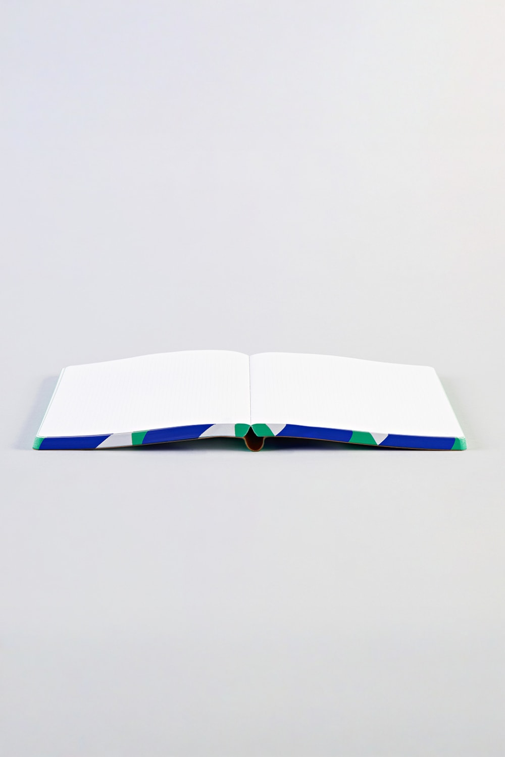 Nuuna-Nuuna Graphic L Defter – Soft Ice-Defter-4-milagron.live