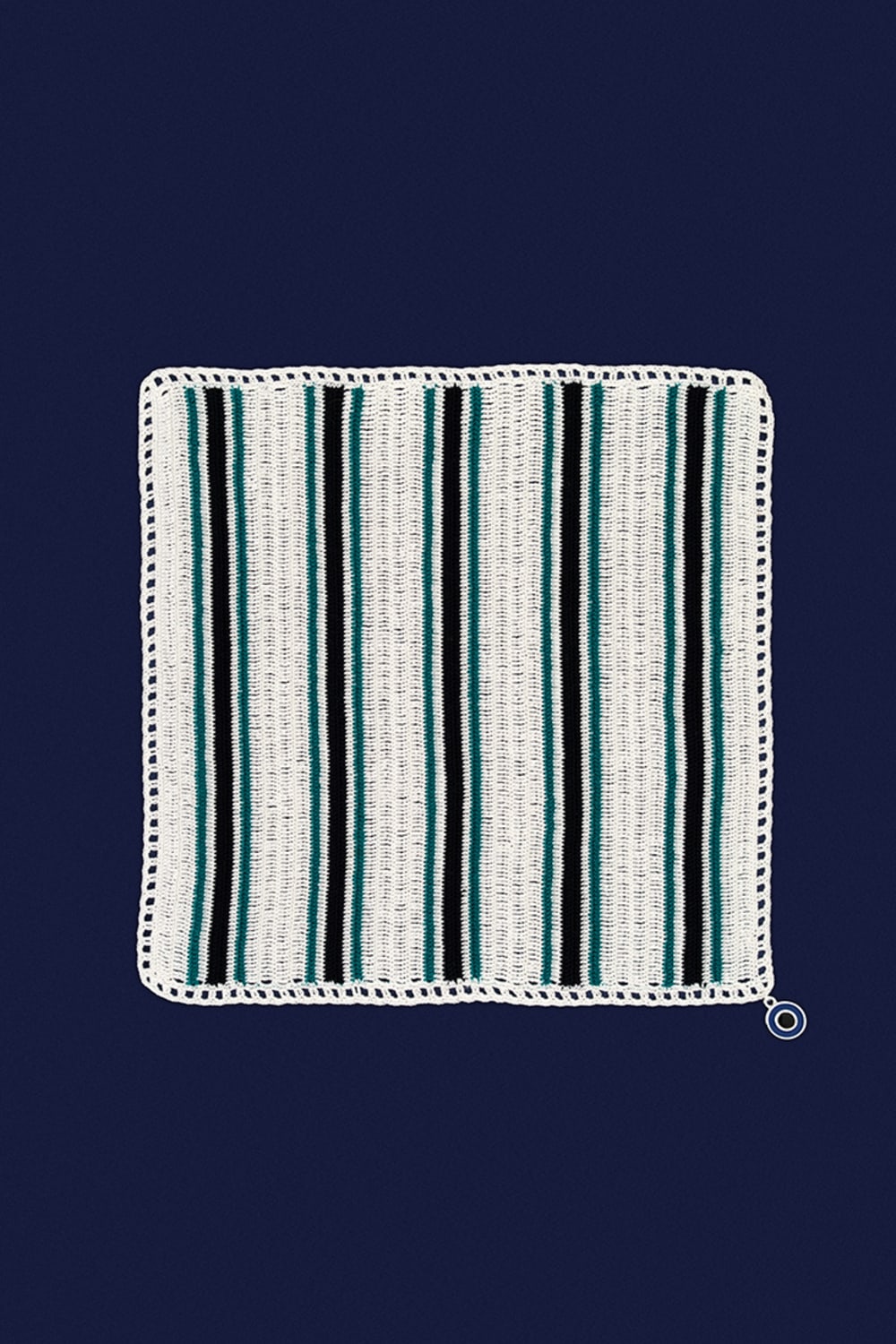 OHM Handmade-Krem Yeşil Siyah Stripes El İşi Dantel Örtü-Dantel Örtüler-1-milagron.live
