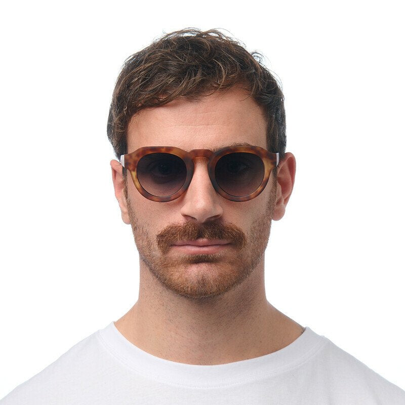 Okkia Zeno Round Unisex Güneş Gözlüğüsahara Havana / Lens: Yeşil