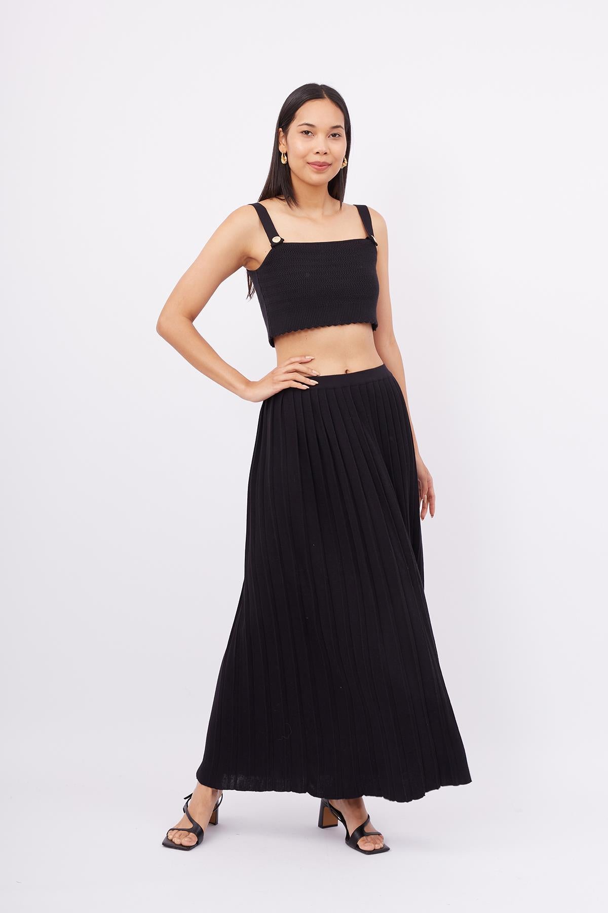 Peraluna-Maxi Skirt Maxi Boy Pileli Kadın Triko Etek Siyah-Etek-7-milagron.live