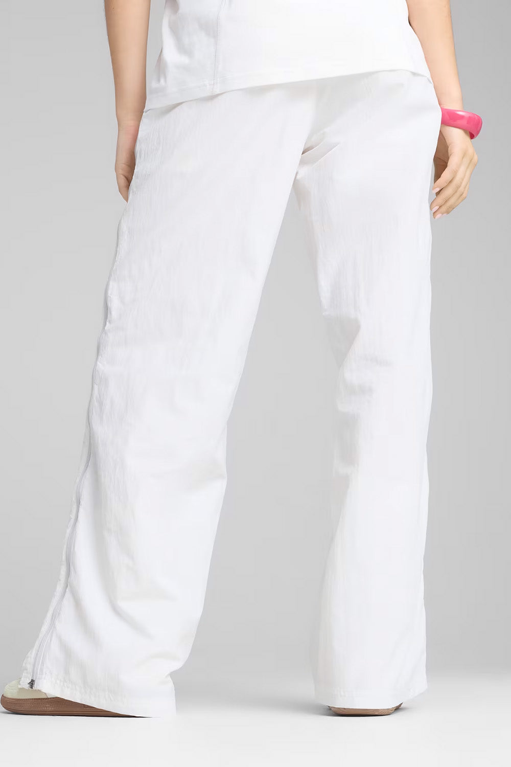 Puma-DARE TO Relaxed Woven Zip-Off Pants op P-Eşofman-4-milagron.live