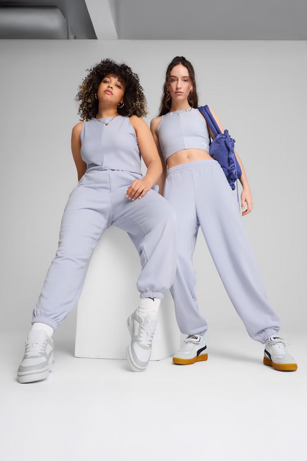 Puma-ESS Relaxed Sweatpants op Modern-Eşofman-2-milagron.live