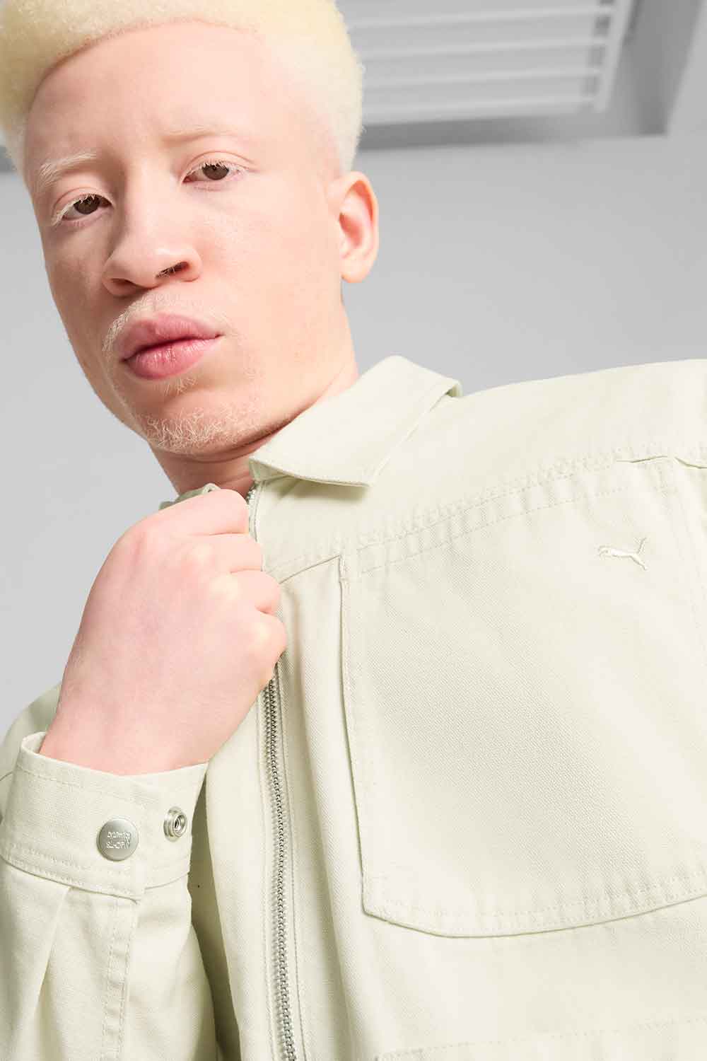Puma-MMQ Zip Overshirt-Alpine Snow-Ceket-4-milagron.live