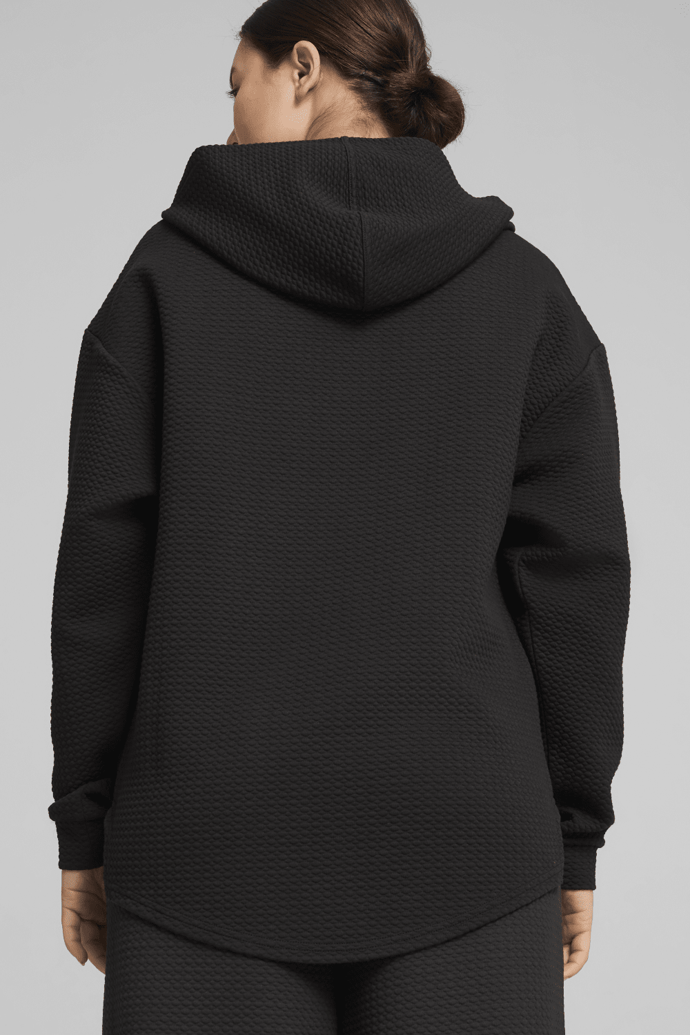 Puma-Q4 Studio Textured Hoody Puma Black-Sweatshirts & Hoodies-5-milagron.live