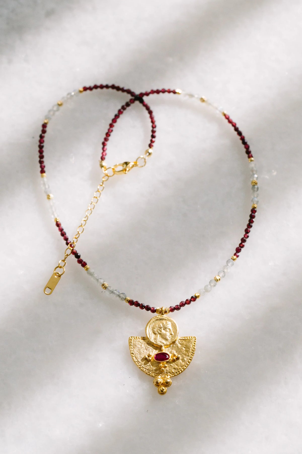 Seraphine Lal Taşı Ve Yakut Kolye - Ruby Red