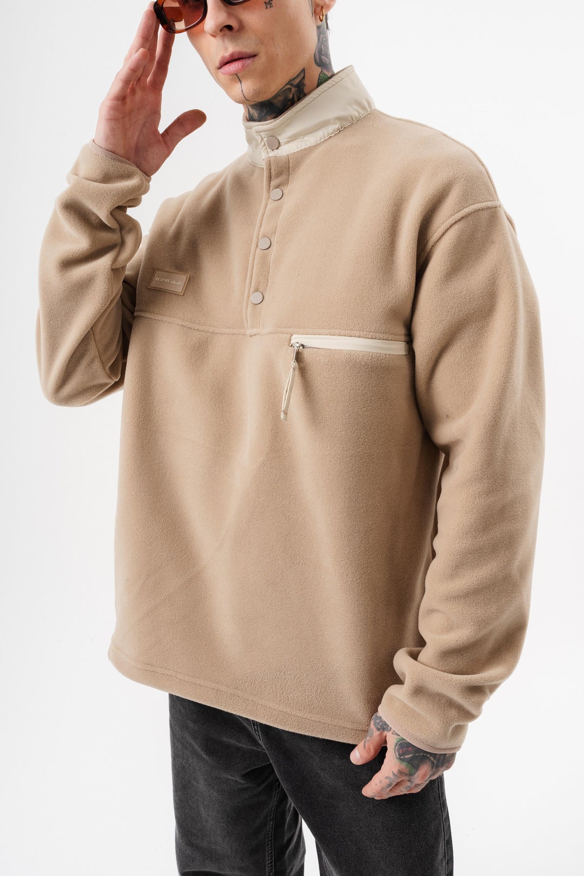 Erkek Düğme Detaylı Oversize Polar Sweatshirt Bej