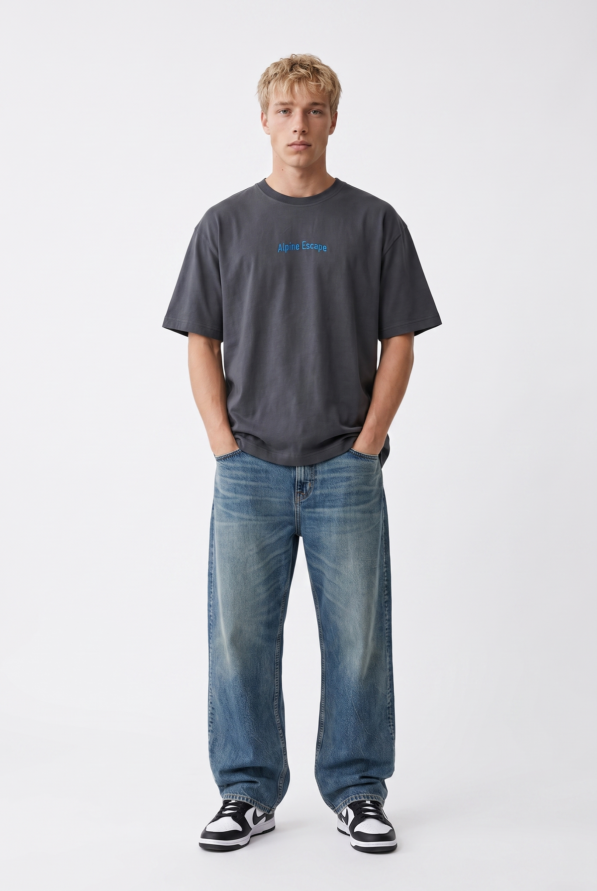 Erkek Alpine Nakışlı Oversize T-Shirt Füme